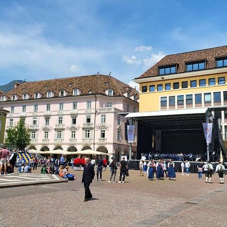 Bolzano 2-Room Central Mountain View, Wifi Netflix Ac Lift Esterno foto